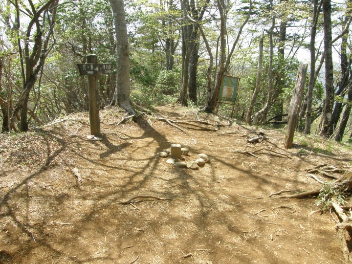 m 43^96 n@L̗lqBW1345B13:00B