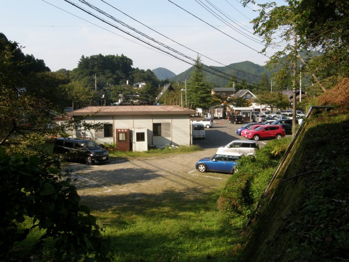 m 74^78 n@{΁EΔȃGAűiƁjvɓB3:30B